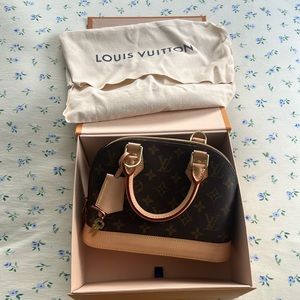 Authentic Louis Vuitton Alma BB Monogram Cross-Body Bag